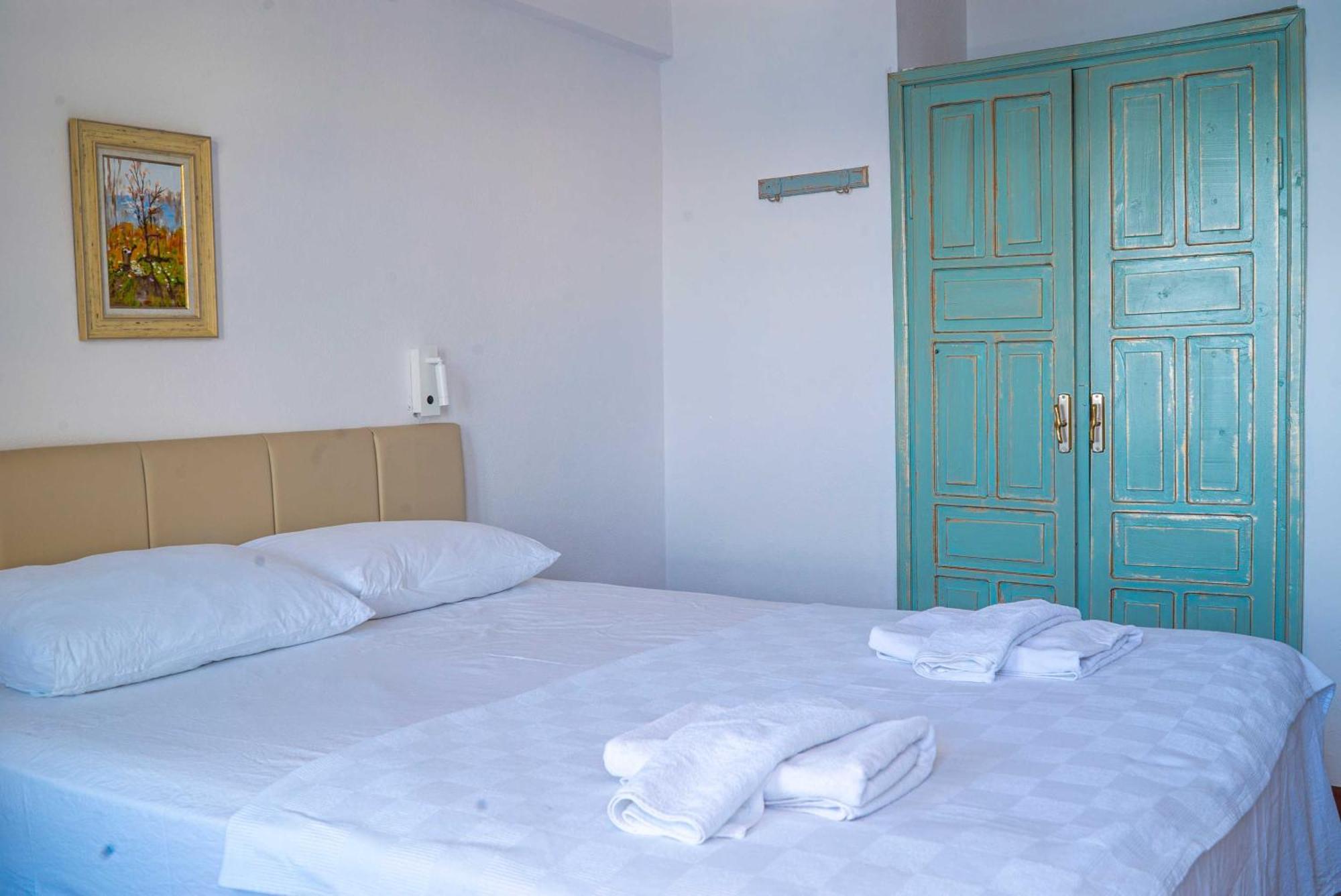 The Diplomat Hotel Turunç Zimmer foto